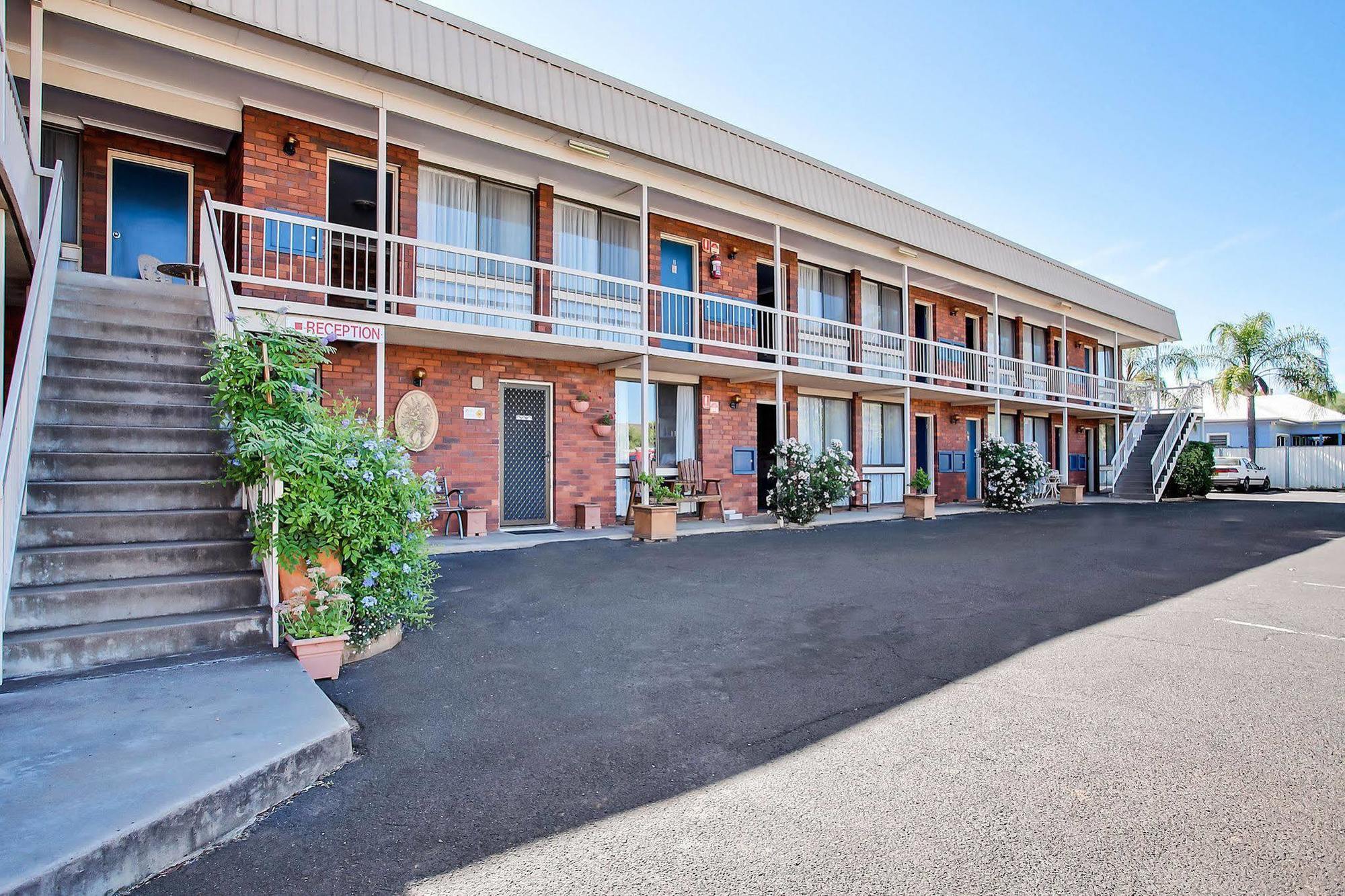 Comfort Inn Dubbo City Exteriör bild